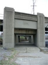 BAXTER AVENUE STATION 003.jpg