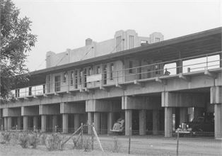 BAXTER AVENUE STATION 004.jpg