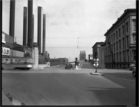 1945 SECOND STREET BRIDGE.jpg