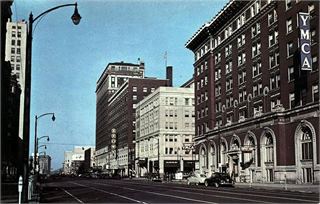 Broadway at 4th brown hotel.jpg