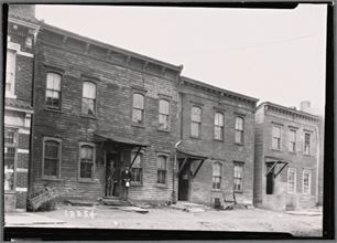 TENEMENT BUILDING WOODEN OLD 001.jpg